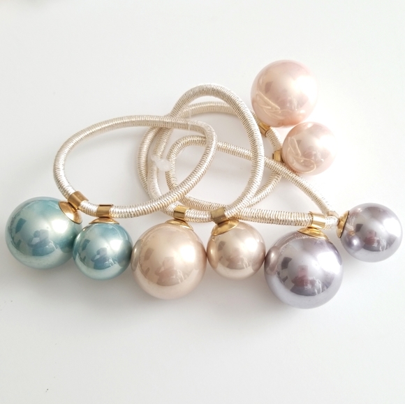Anthropologie Accessories - Anthropologie Gumball Bobble Hair Tie Set